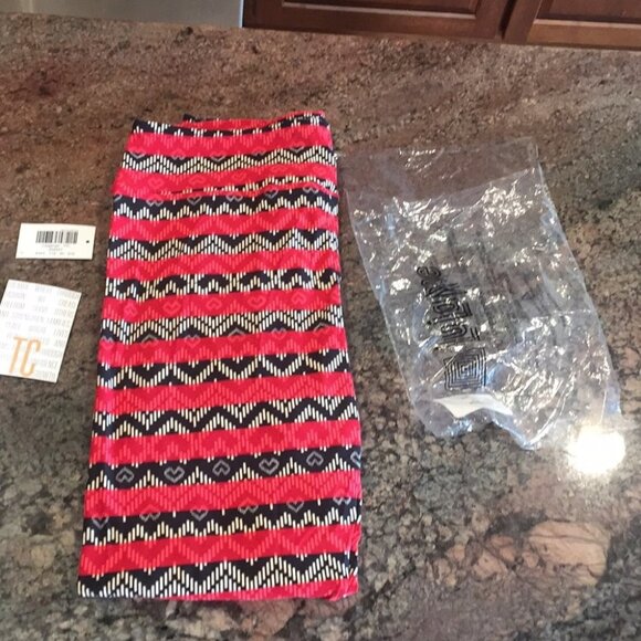 TC LuLaRoe Leggings BB32 937 - Picture 1 of 3